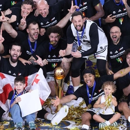 Virtus Bologna conquista il 17° scudetto: Shengelia e Polonara protagonisti
