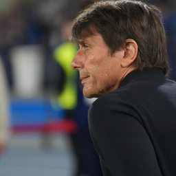 Napoli-Cagliari, probabili formazioni e orari tv. Conte sul match scudetto: "Siamo pronti"